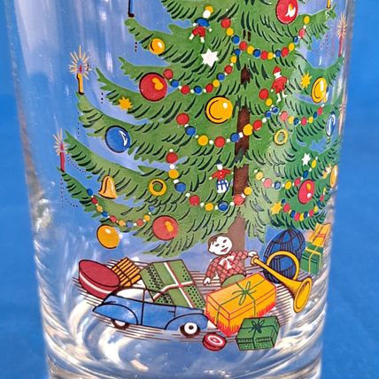Lot 4 Christmas Tree Glass HIGHBALL TUMBLERS Water Drink Gifts Scene Barware