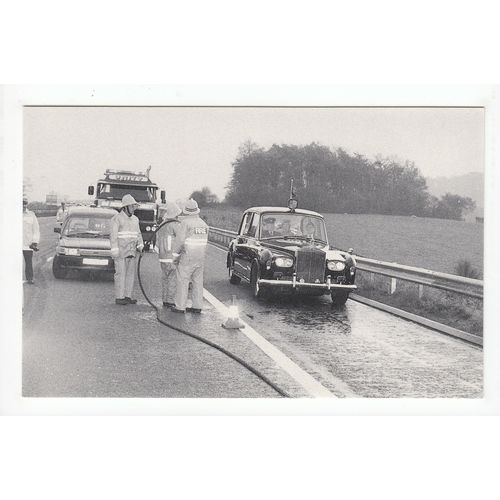 The Queen Limousine Visit to Leicestershire 1989 Postcard