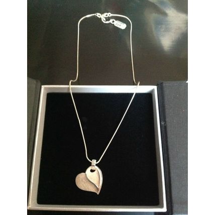 STERLING SILVER HEART NECKLACE by UNIQUE RET £68 BNWT