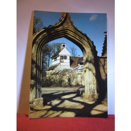 GOTHIC ARCH, LACOCK ABBEY, WILTSHIRE unused postcard The National Trust #