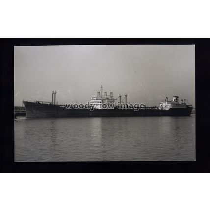 TA0668 - Esso Oil Tanker - Esso Oxford - built 1953 - photograph