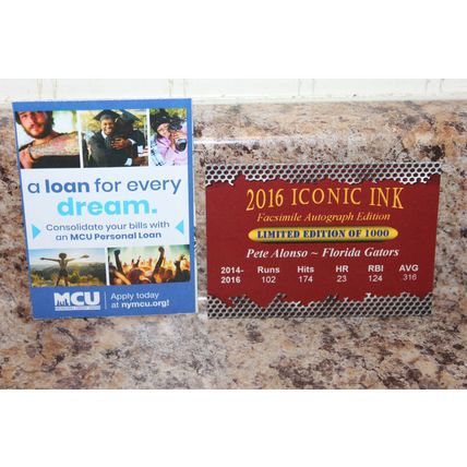 2019 brooklyn baseball cyclones schedule and 2916 pete alonso rookie card