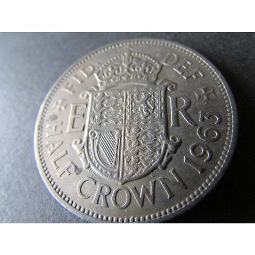 1963 QUEEN ELIZABETH II HALF CROWN - COIN - 2 FREE POST. AU
