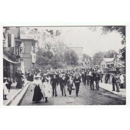 Burgess Hill Reproduction Postcard West Sussex