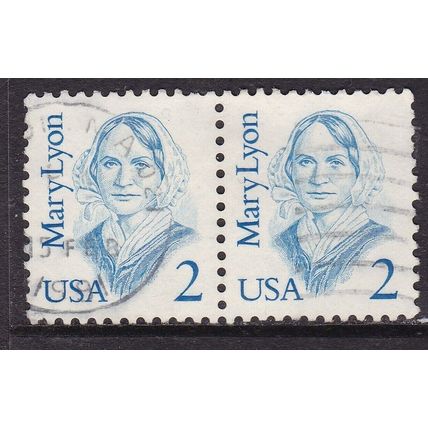 United States 1987 Mary Lyon 2c pair Fine Used SG 2109 VGC