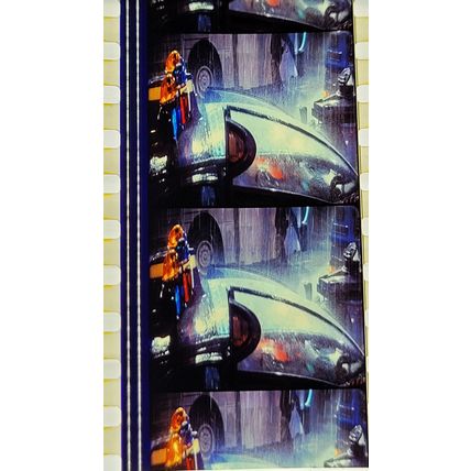 Blade Runner Pk X7P - b037K . - 1 STRIP OF 5 - 35MM FILM CELLS