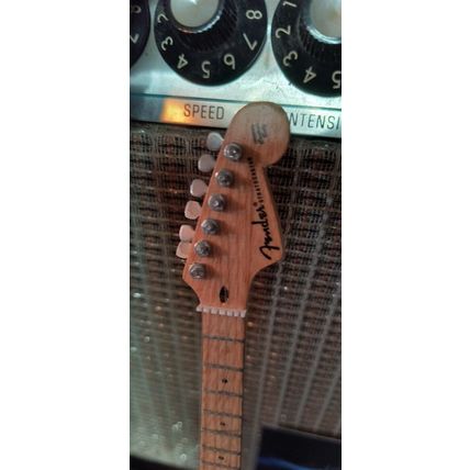 DAVID LOZEAU - The Dragon Fender Strat 1:4 Scale Replica Guitar ~Axe Heaven~