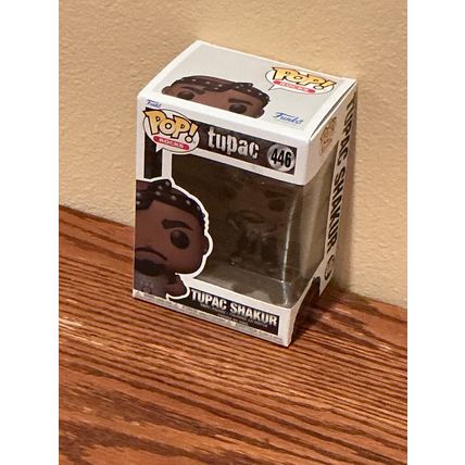 Funko Pop! Rocks - Tupac Shakur #446 Vinyl Figure (Box & Protector)