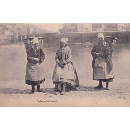 Pecheuses Normandes Old French Fisherman Costume Postcard