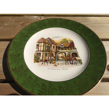 Old Coach House Stratford Dinner Plate weatherby hanley