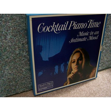 Cocktail Piano Time record set