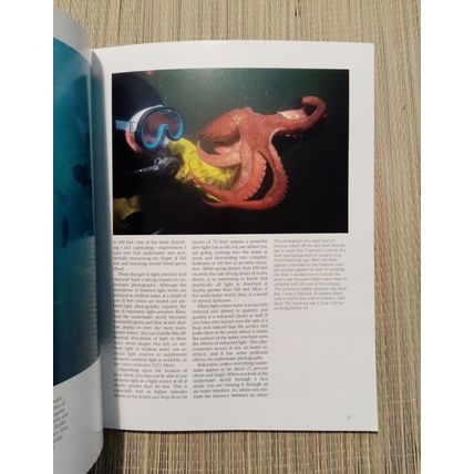Underwater Photography Charles Seaborn 144 Pages Paperback