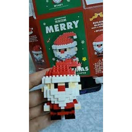 Nanoblock Father Christmas 174 pcs New And Sealed Christmas Present