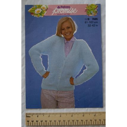 1984 Patons 7685 V neck cardigan, Promise DK, 32-42 inch / 71-107 cm
