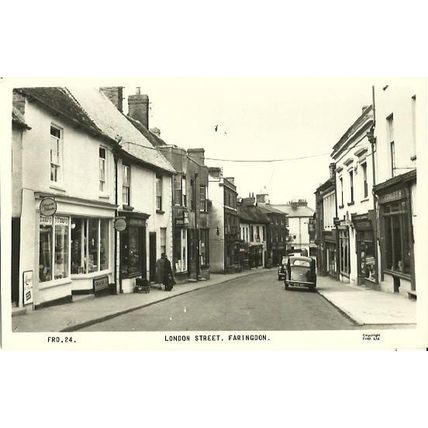 Berkshire FARINGDON London Street Postcard (Frith FRD 24)