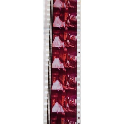 Pulp Fiction. Pk VXM - b046T. 1 STRIP OF 5 - 35MM FILM CELLS PK VXM
