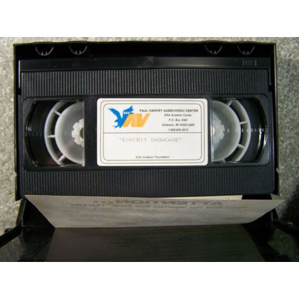 EAA Air Adventure Museum VHS cassette tapes (2)
