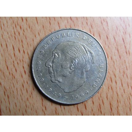1977j 2 Deutsche Mark Germany Coin