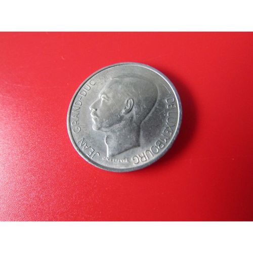 1976 LUXEMBOURG FIVE FRANCS FREE POST. O