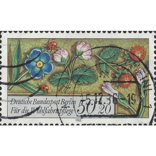 BERLIN, Scattered flowers, berries, birds and insects, green 1985, 50+20pf