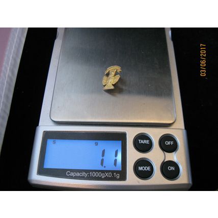 RARE VINTAGE 10K YELLOW GOLD SEMBRADORES DE AMISTAD TIE TAC 1.1 grams