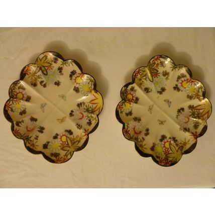 PAIR of TWO 2 HAND PAINTED FLOWER SHAPED JAPANESE PORCELAIN DISHES CIRCA 1905
