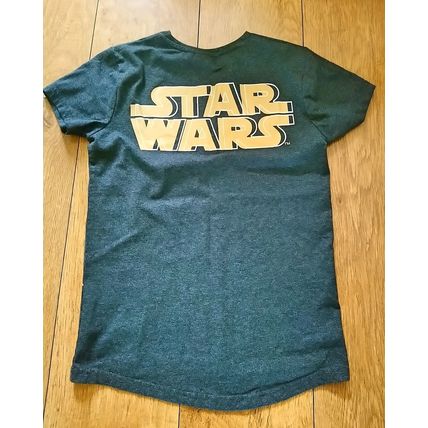 Boys Age 10-11yrs star wars t-shirt