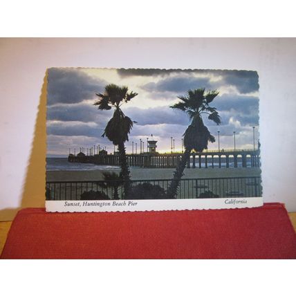 HUNTINGTON BEACH PIER. CALIFORNIA, USA used postcard 1976 pm =
