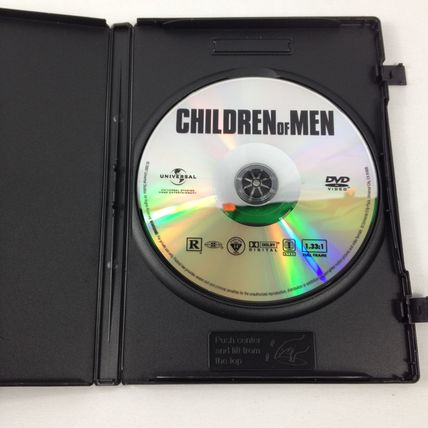 Children of Men - 2006 - Thriller/Action - Rated R - DVD - Used