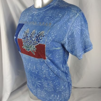 Gildan Ultra Cotton Women's Short Sleeve T-Short Blue "The Brazos Star" Size Lrg