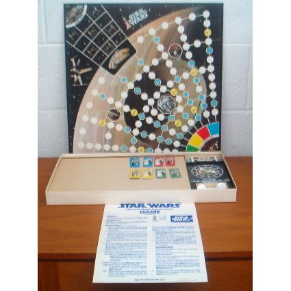 STAR WARS ' ESCAPE FROM DEATH STAR ' Board Game (1977)