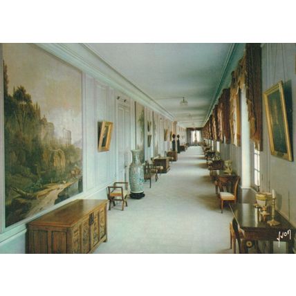 Chateau Valencay Galerie 1er etage France Postcard unused VGC