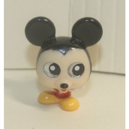 Just Play Disney Doorables Series 4 Mickey Mouse Figure
