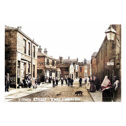 ptc2122 - Yorks. - Early Shops & Houses on Town Street, Earlsheaton - print 6x4