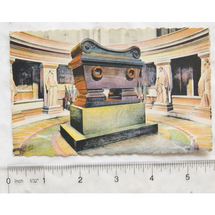 vintage postcard The Tomb of Napoeon, Paris