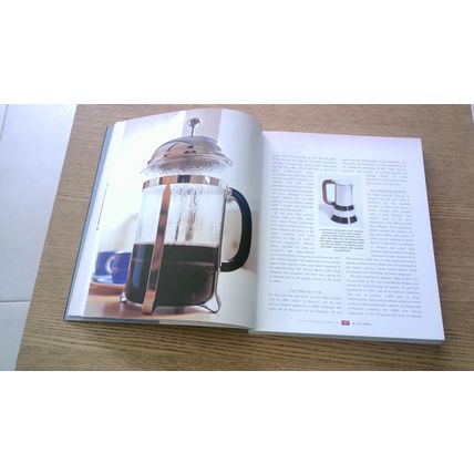 REALLY USEFUL: THE ORIGINS OF EVERYDAY THINGS. Joel Levy (Paperback)