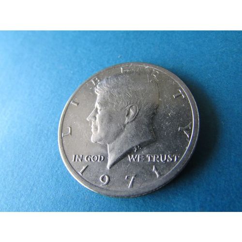 1971 UNITED STATES KENNEDY HALF DOLLAR - COIN - 2 FREE POST. AS