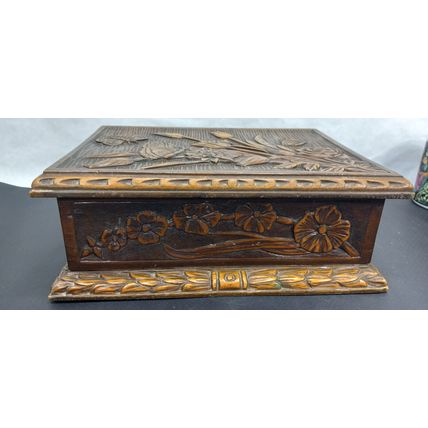 Hand Carved Wooden Stash Trinket Jewelry Box Vintage Purple Fabric