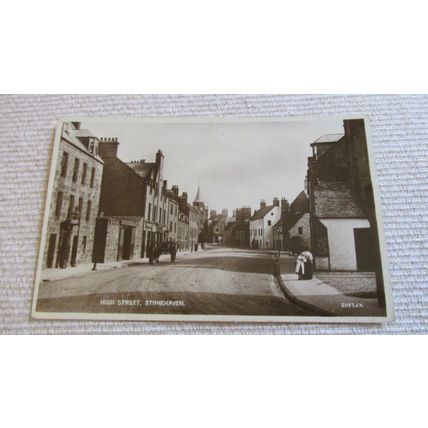 Early Bell real photo Postcard - High Street scene, Stonehaven - Aberdeenshire