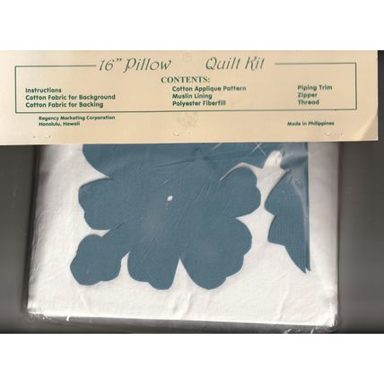 Island Style Quilt Kit Hibiscus