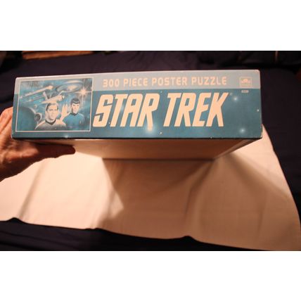 STAR TREK 300 PIECE PUZZLE SEALED Puzzle