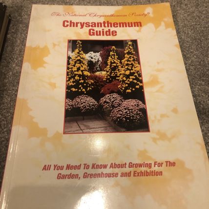 6 x Chrysanthemum plant books, gardening, vintage job lot