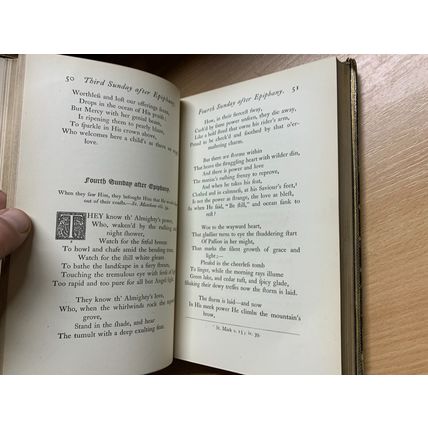 1877 "THE CHRISTIAN YEAR" THOUGHTS IN VERSE JOHN KEBLE LEATHER ANTIQUE BOOK (P5)