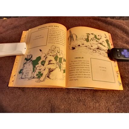 Little Golden Book Indian Stamps By Edward Huberman (A) Edition 1957 No Stamps