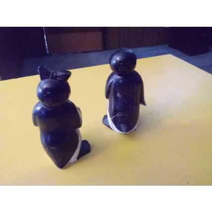 Old Vintage Original F & F Molds Penguins Salt & Pepper Shakers 1950s