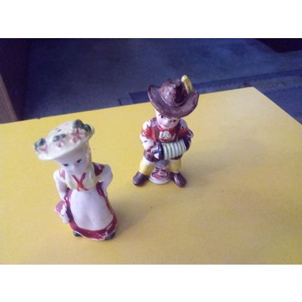 Old Vintage Original Cowboy & Cowgirl Salt & Pepper Shakers 1950s