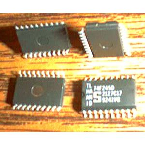 Lot of 33: Signetics 74F245D