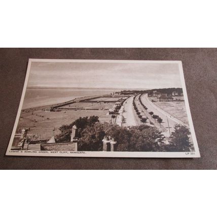 AH&S Postcard - Lawns & Bowling Green, West Cliff - Ramsgate, Kent
