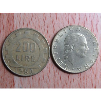 Italy 1980 200 Lire Coin
