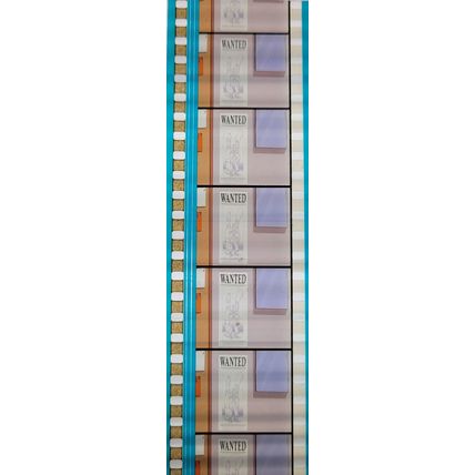 Simpsons Movie. Pk GEB - c058F . 1 STRIP OF 5 - 35MM FILM CELLS